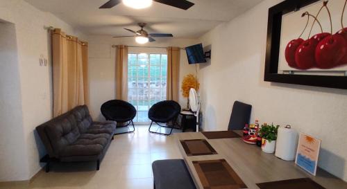 Ixtapa House | Pet-Friendly Casa Loma Flamingos Ixtapa with Pool & 10/10 Rating