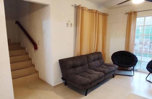 Ixtapa House | Pet-Friendly Casa Loma Flamingos Ixtapa with Pool & 10/10 Rating