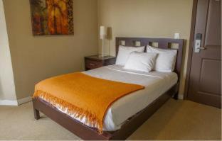 Western Addition Hotel | Family-Friendly Retreat at Casa Loma Hotel Near Attractions