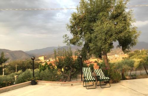 Castelbuono Apartment | Family-Friendly Retreat at Casa LORE with 9.7/10 Rating