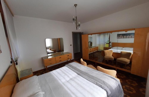 Tirano Apartment | Discover Casa Lore: Family-Friendly Retreat with 9.4 Rating