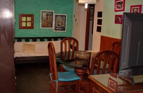 La Cumbre House | Discover Family-Friendly Comfort at Casa Loren Hotel
