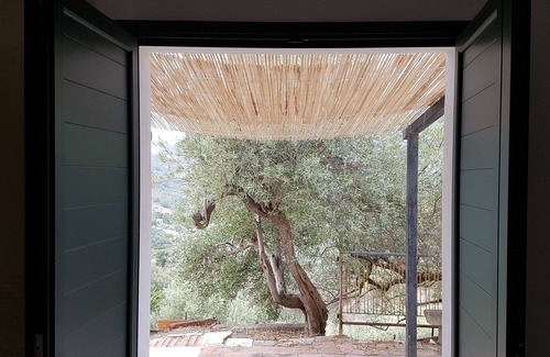 Pollina House | Relax in Nature at Casa Lorenzino near Castelbuono