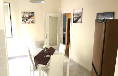 Carpenedo Apartment | Casa Lorenzo: Guest Rated 9/10 & Pet-Friendly Getaway