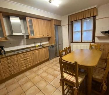 Ezcaray House | Family-Friendly Retreat at Casa los 8 Caños - Rated 9.6/10