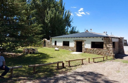 Tupungato House | Discover Casa Los Coirones: 4-Star Retreat with Pool & More