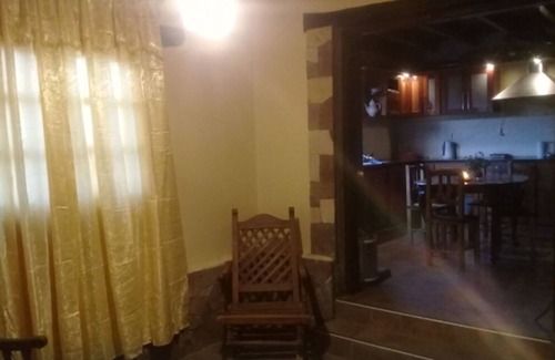 Maimara House | Discover Casa Los Mirlos: Pet-Friendly Retreat with Spa