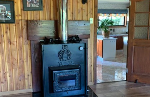 Osorno House | Explore Casa Los Notros: Family-Friendly & Top Rated 4-Star Stay