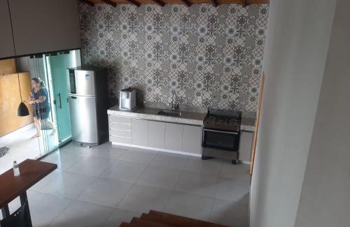 Guape House | Discover Casa Luísa: Pet-Friendly Family Retreat with Pool