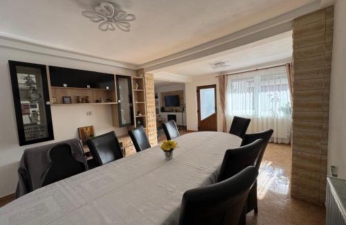 Moieciu House | Family-Friendly Retreat at Casa Luțea Awaits You!