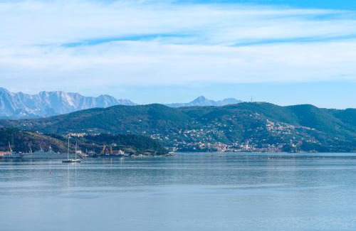Cadimare Apartment | Welcoming Casa Lublu: Child-Friendly Haven with High Ratings