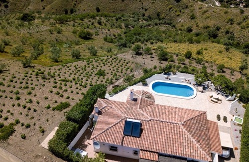 Canillas de Aceituno Villa | Casa Lucía: Top-Rated Villa with Pool and Ocean View