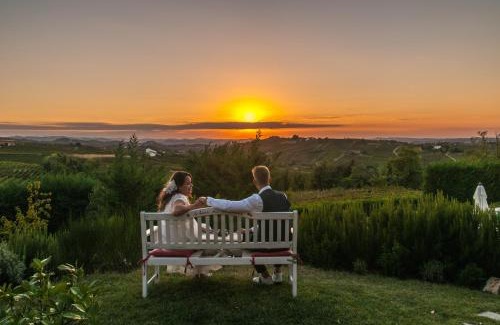 Fontanile House | Casa LuceSole: 4-Star Haven with Pool and Pet-Friendly Stay