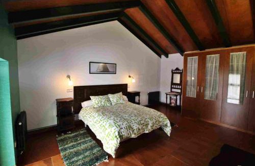 Vilarrube House | Oceanfront Family Getaway at Casa Lugar O Campón