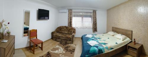Eselnita House | Oceanfront Casa Luminița: Guest Rated 9.8 with Pool