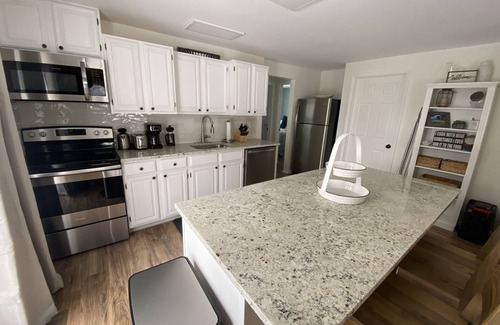 Oscoda Cottage | Guest Favorite: Casa Luna - Lake Huron Beachfront Retreat