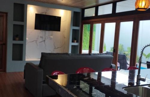 El Tanque House | Casa Luna