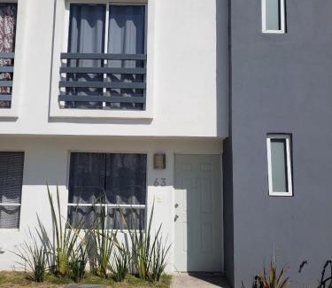 Coronango House | Pet-Friendly Stay at Casa Luna Cuatlancingo VW Val Quirico