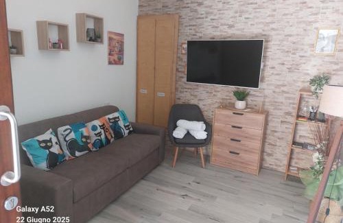 Iglesias Apartment | Pet-Friendly Retreat at Casa Luna for Family Adventures