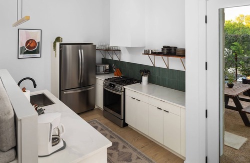 MLK House | Casa Luna-Modern Retreat w/Private Cowboy Pool!