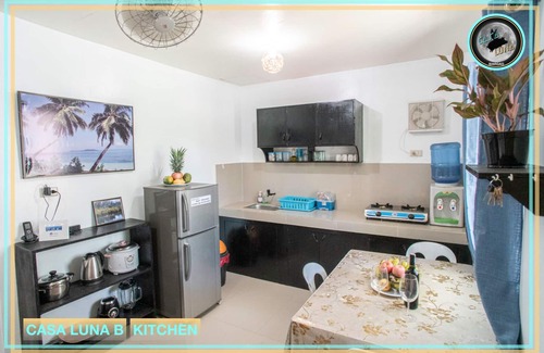 Catangnan Villa | Inviting CASA LUNA SIARGAO B: 3 Bedroom Villa with Kitchen
