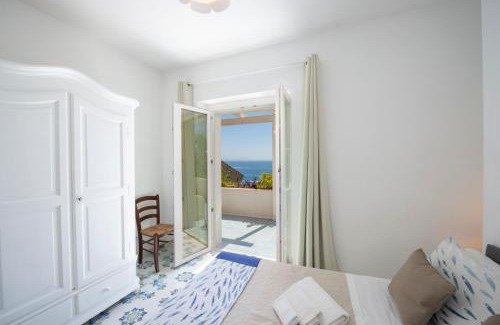 Praiano House | Serene Family-Friendly Retreat at Casa Luna Sul Mare
