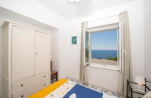 Praiano House | Serene Family-Friendly Retreat at Casa Luna Sul Mare