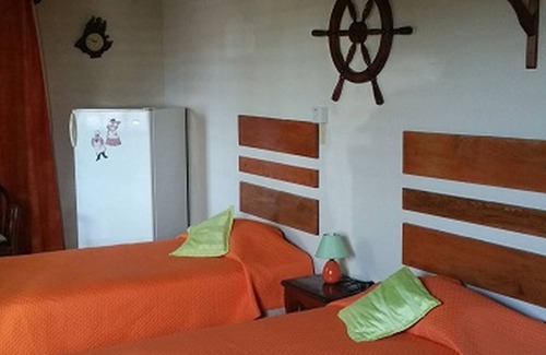 Santa Lucia House | Discover Casa Lunamar: Family-Friendly with Spa & Dining