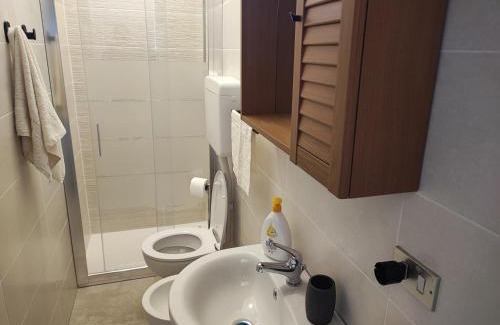 Brovello-Carpugnino Apartment | Casa LuSi - Appartamento Pietro