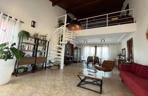 Portinho House | Coastal Retreat Condomínio de Luxo in Cabo Frio - 10/10 Rated