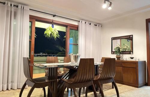 Portinho House | Coastal Retreat Condomínio de Luxo in Cabo Frio - 10/10 Rated