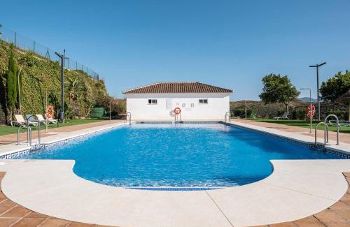 Puerto de la Duquesa Apartment | Beautiful Casa Luz: Oceanfront Andalucian Getaway for 4