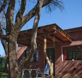 Las Rosas Apartment | Discover Casa Luz y Armonía: Your Budget-Friendly Retreat