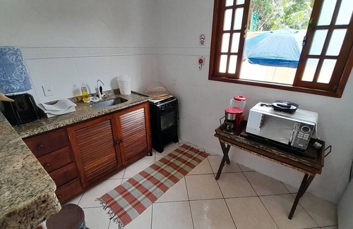 Portal das Artes House | Casa Margarida: Family-Friendly Retreat Near City Center