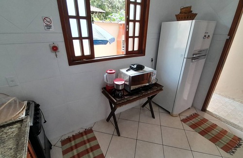 Portal das Artes House | Casa Margarida: Family-Friendly Retreat Near City Center
