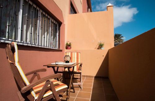 San Sebastian de la Gomera Apartment | Family-Friendly Retreat at Casa Manel, La Gomera - 9/10 Rating