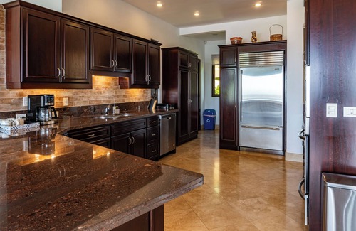 Samara House | Ocean View Villa with Infinity Pool & Top Guest Rating