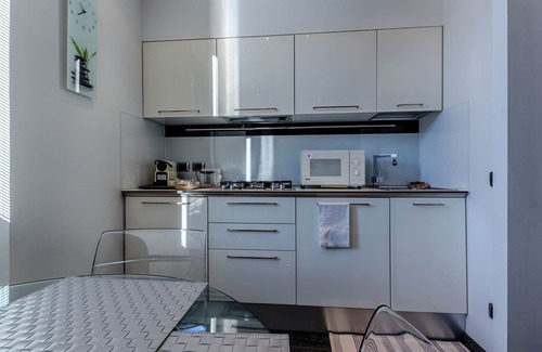 Central Station Apartment | Serene Casa Macchi: A Peaceful Retreat by the Station