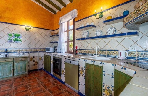 Adeje Apartment | Discover Casa Magma: Family-Friendly 2-Bedroom Apartment