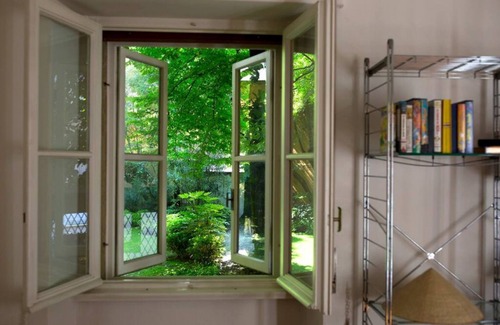 Verona City Centre Apartment | Stunning Casa Magnolia: Spacious Apartment Near the Arena