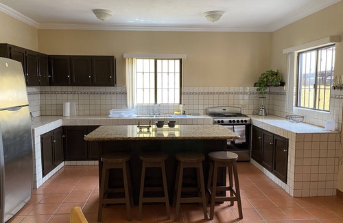 Loreto House | Casa Magnolia: Guest Rated 10/10 with Family-Friendly Amenities