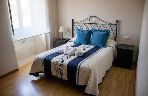 Ponteceso House | Casa Maia: Guest Rated 9.8 with Pool & Family-Friendly Vibe