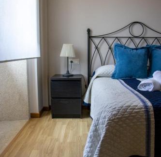 Ponteceso House | Casa Maia: Guest Rated 9.8 with Pool & Family-Friendly Vibe