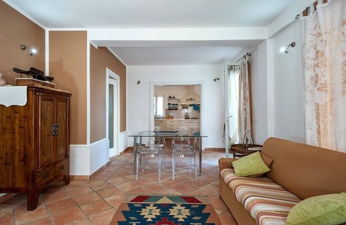 Marsala Villa | Discover Casa Maissala - Family-Friendly Retreat with Pool