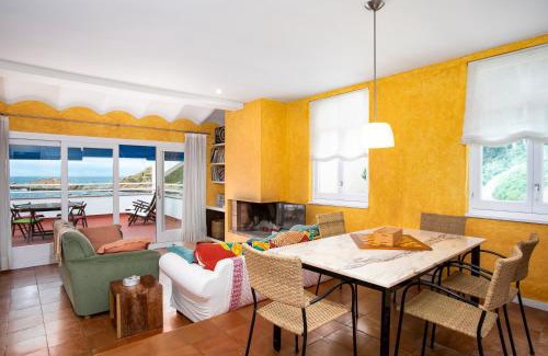 Sa Tuna House | Pet-Friendly Casa Malva Sa Tuna with Ocean Views