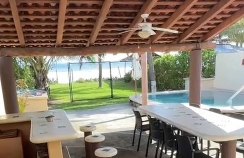 Ixtapa - Zihuatanejo House | Casa Mana: Beachfront Retreat with Pool & Outdoor Kitchen