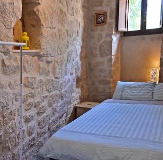Calaceite Apartment | Family-Friendly Stay at Casa Manolita - Rated 8.4/10