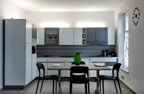 Castell'Alfero Apartment | Family-Friendly Retreat at CASA MANU' - Perfect for Kids