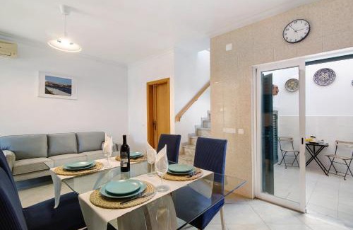 Olhao Villa | Child-Friendly Retreat at Casa Mar-a-vila, Rated 9.2/10