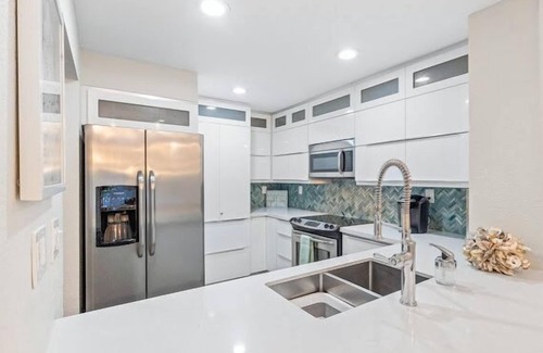 Rock Harbor House | Unwind at Casa Mar with Ocean Views, Pools & Tennis Courts